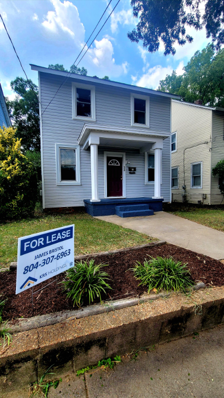 Richmond House: 38 E 32nd St