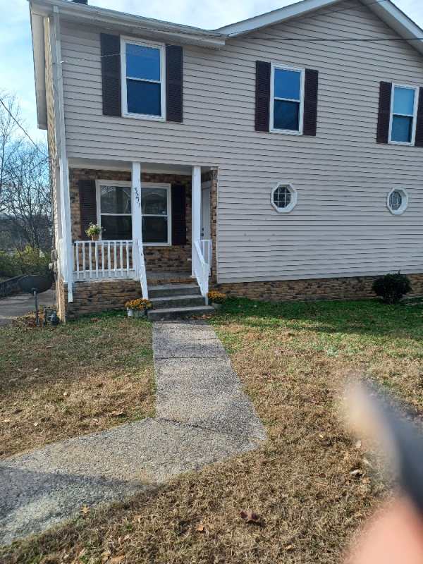 Antioch Townhome: 3211 Luann Dr