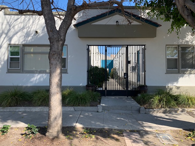 Los Angeles Apartment: 1114 Tamarind Avenue, #1114 4/5