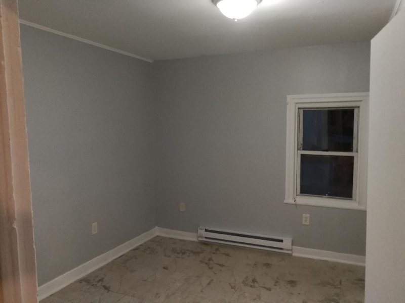 Orange Multiplex: 363 Mechanic St Apt. 1R