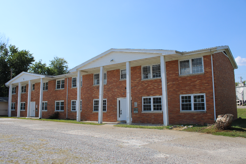 Evansville Apartment: 1613 S Green River Rd