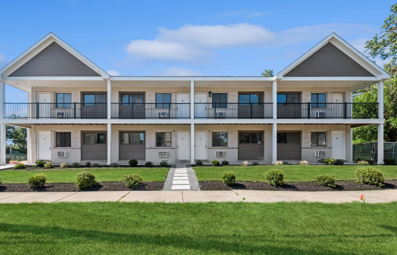 Oak Forest House: 15701 Lamon Ave