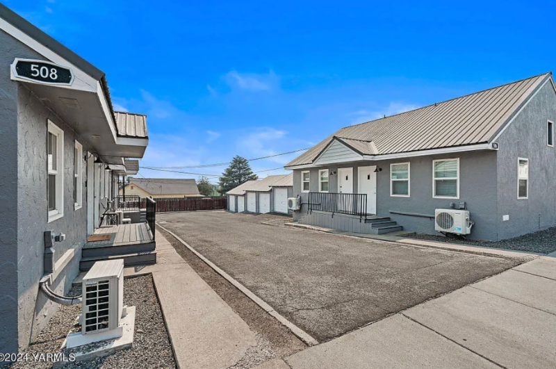 Zillah Multiplex: 506 2nd Ave.