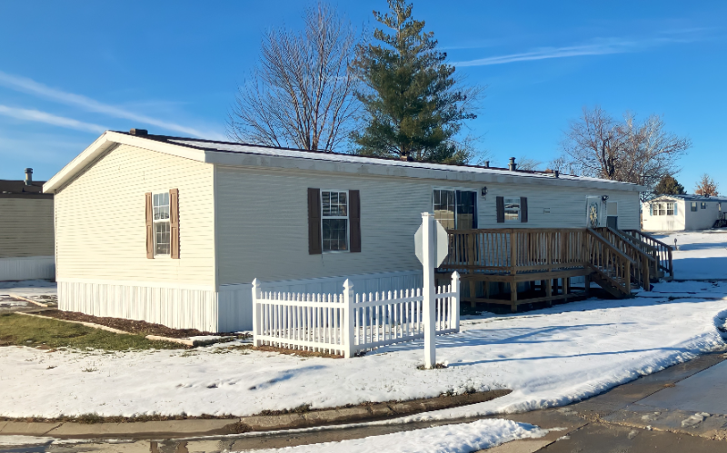 Fairfield House: 200 N 28th St