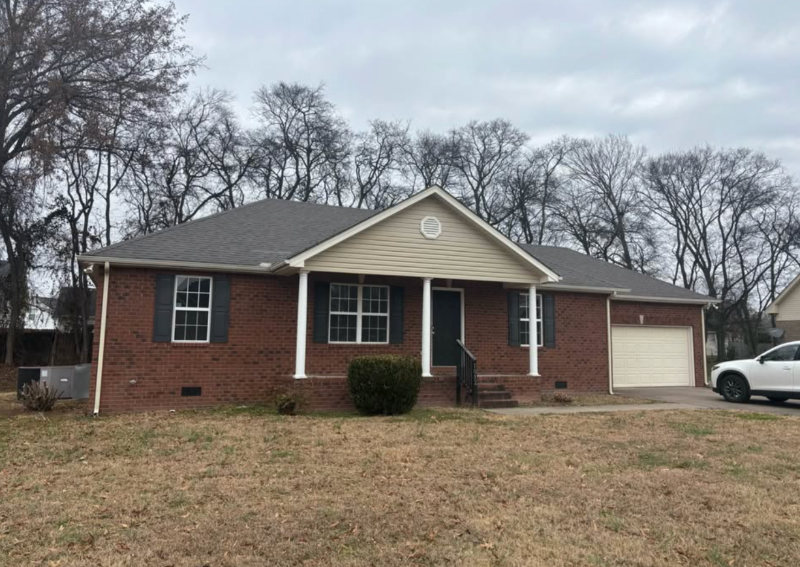 Murfreesboro House: 1012 Crystal Bear Trl