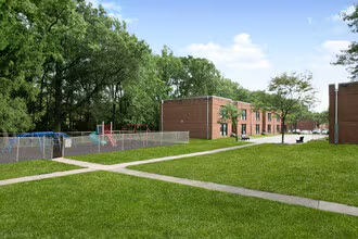 Bristol Apartment: 1405 Veterans Hwy