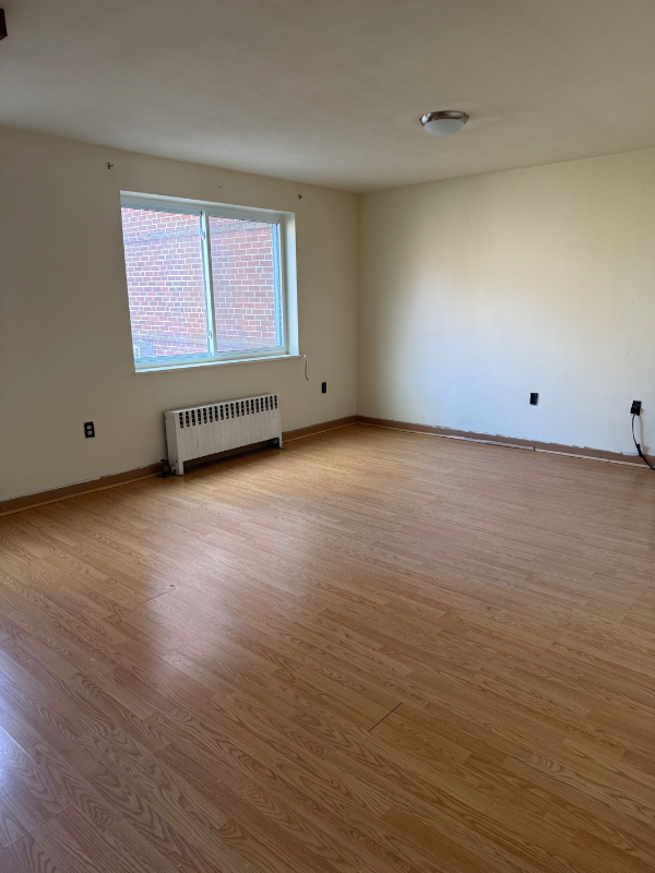 State College Apartment: 1012 S Pugh St