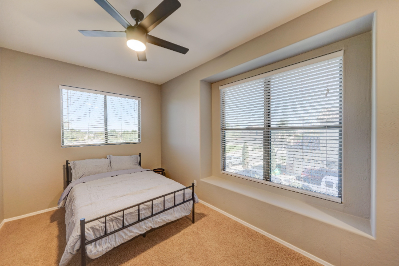 Tolleson House: 10223 W Raymond St