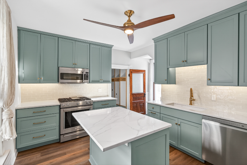 Minneapolis House: 2633 Colfax Ave S