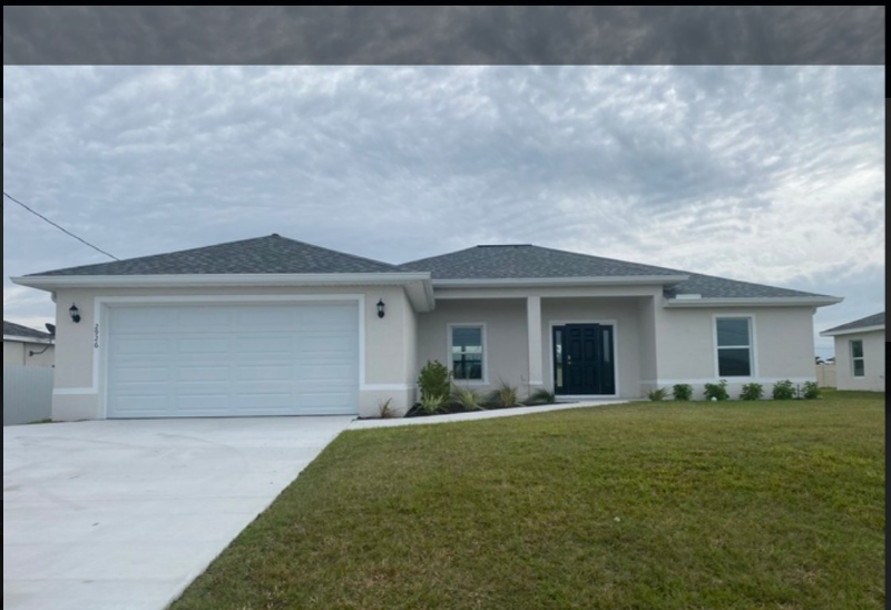 Cape Coral House: 2926 Diplomat Pkwy W