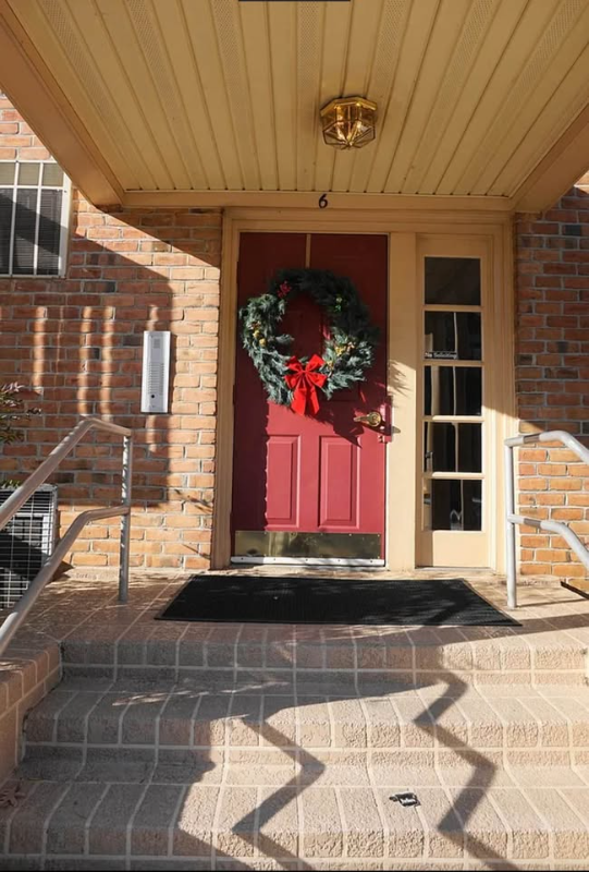 Essex Condo: 6 Banyanwood Court