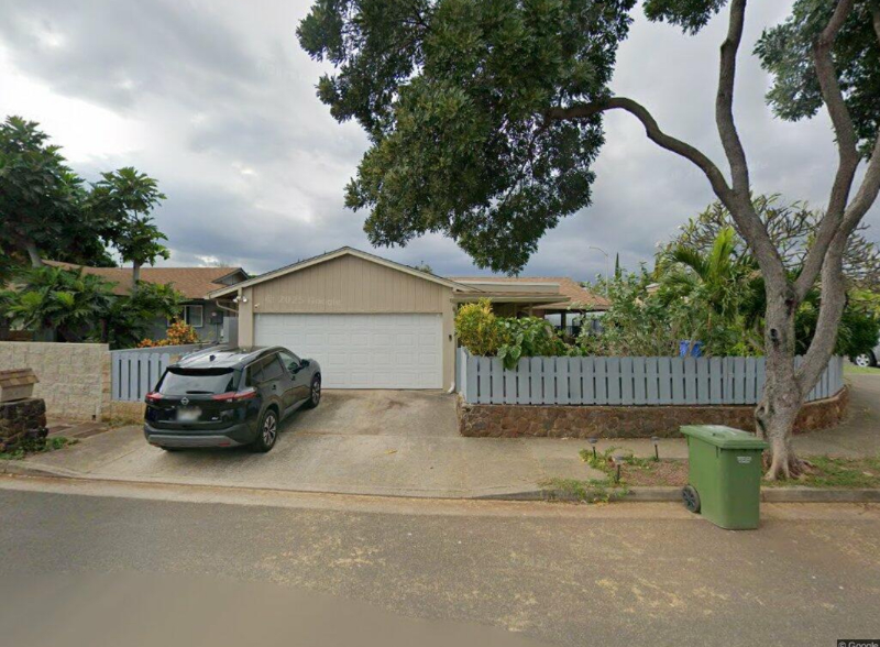 Waipahu Multiplex: 94-491 Kuahui St