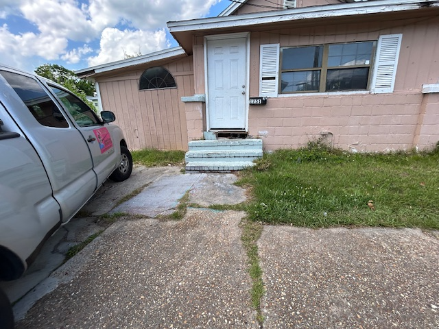 jacksonville House: 1251 grothe st