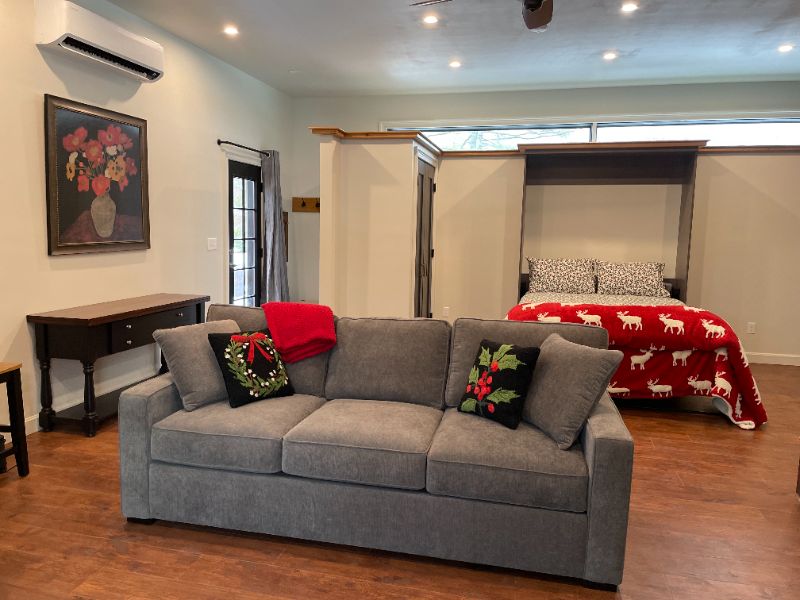 Portland House: 6 Samuel Road