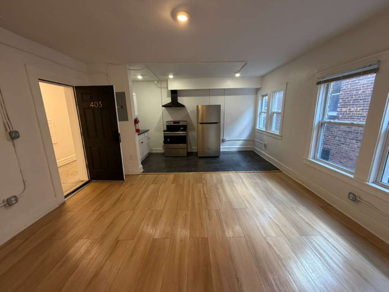 Cleveland Apartment: 1384 W 83rd St