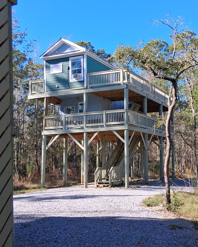 Pass Christian House: 589 Bernard Street