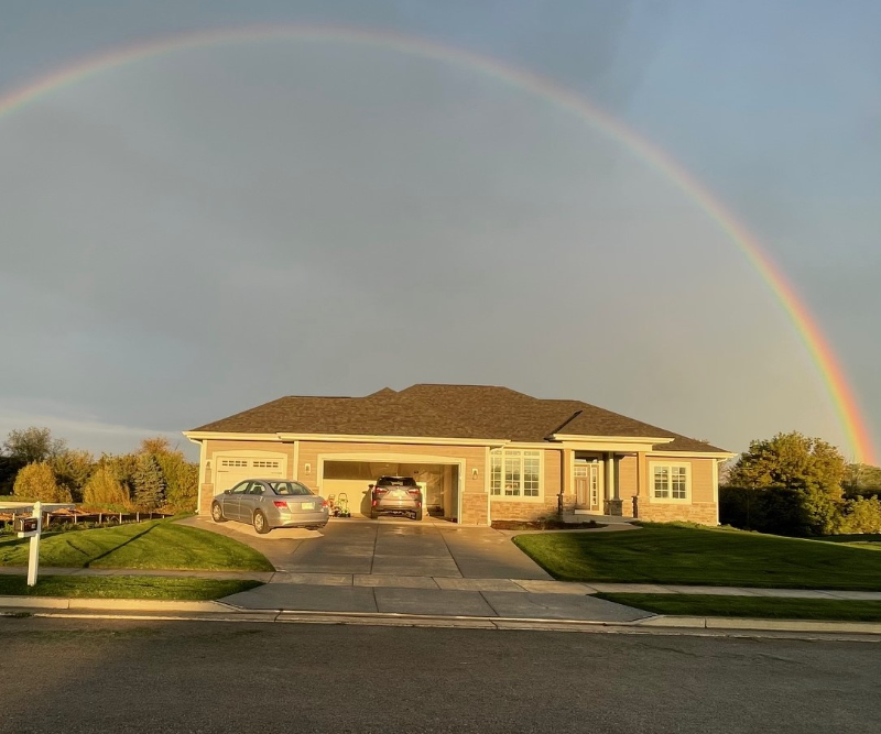 -Grafton House: 144 Candleberry Lane