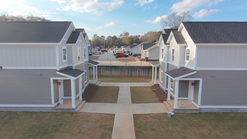 Milledgeville Townhome: 231 Pine Needle Rd