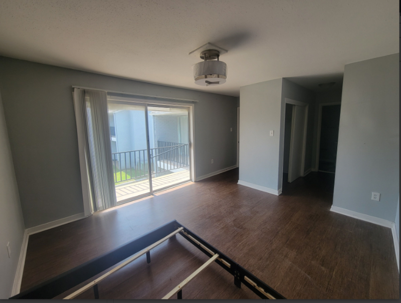 Jackson Apartment: 225 West McDowell Rd