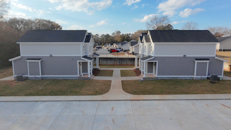 Milledgeville Townhome: 233 Pine Needle Rd