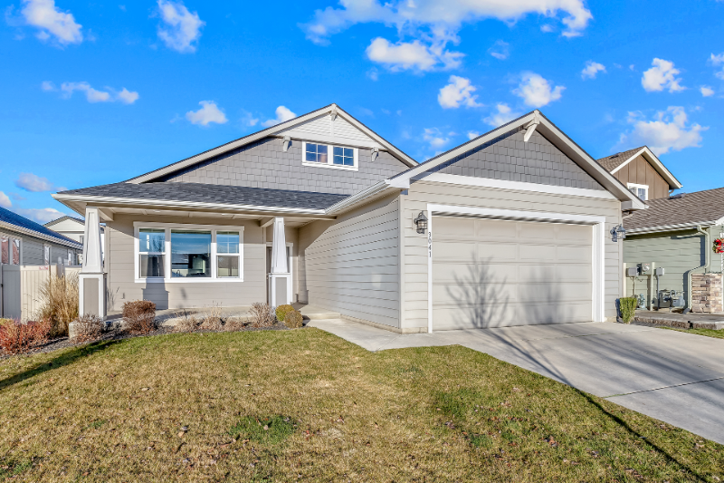 Coeur D Alene House: 3041 W Pascal Dr