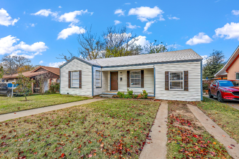 Fort Worth House: 3724 Townsend Dr.