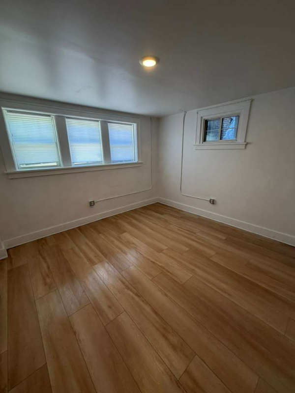 Cleveland Apartment: 1384 W 83rd St