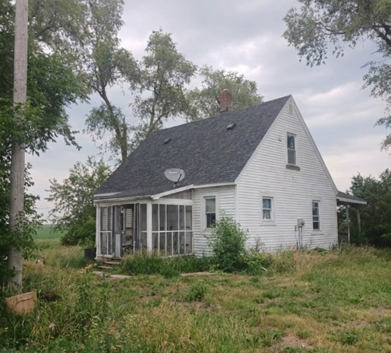 rossville House: 34512 N 770 East rd