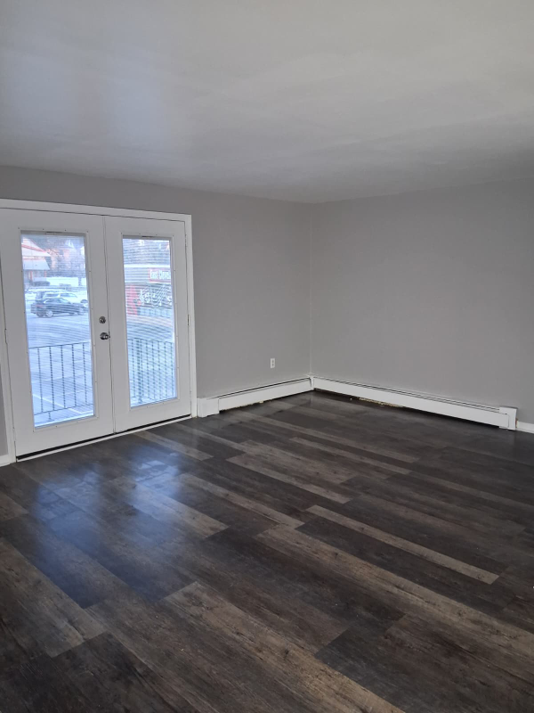 East Cleveland Apartment: 13540 Superior Road