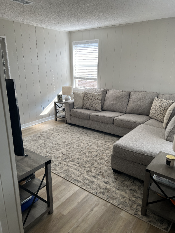 Pensacola Multiplex: 830 Calhoun Ave