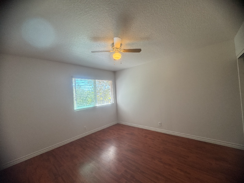 Lake Forest Townhome: 21496 Firwood