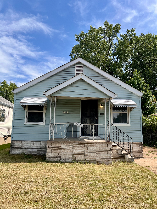 Saint Louis House: 6133 Lillian Ave