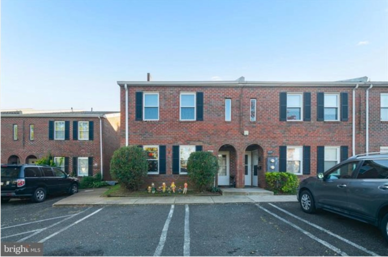 Philadelphia Apartment: 2776 Willits Rd