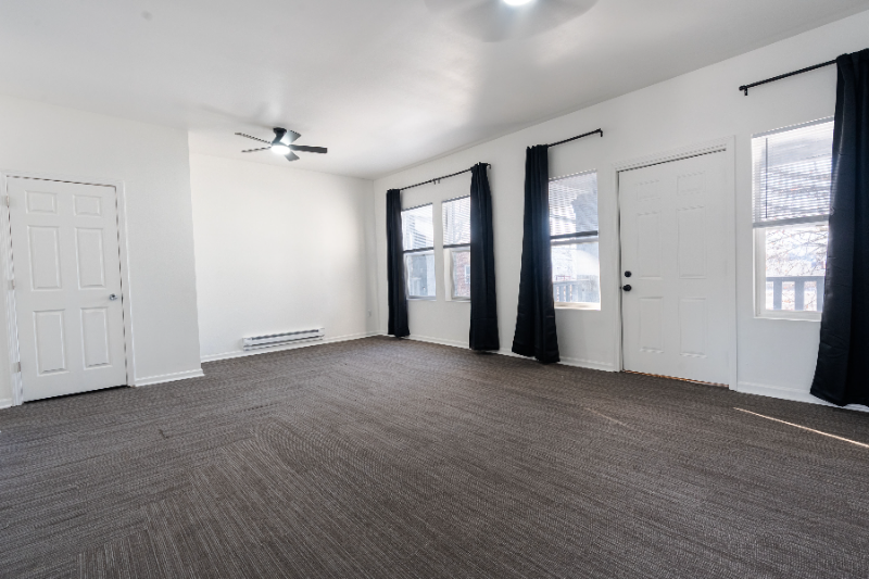 Indianapolis Apartment: 1918 W Washington St