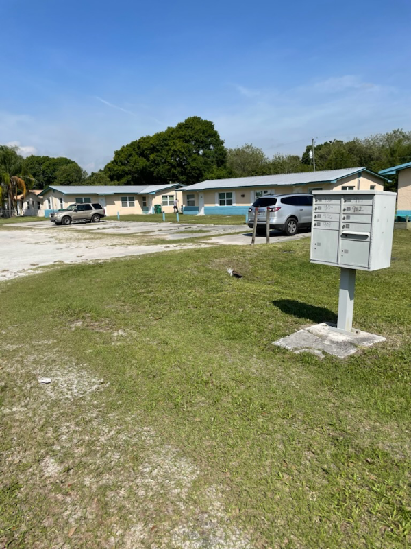 OKEECHOBEE Apartment: 902 NW 10th Street