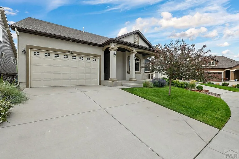 colorado springs House: 6567 Bramble Bend Ct