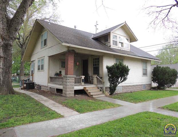 Emporia House: 215 E 8th Ave