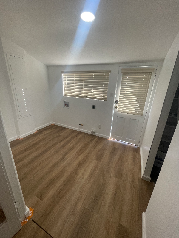 Whittier House: 12512 Broadway