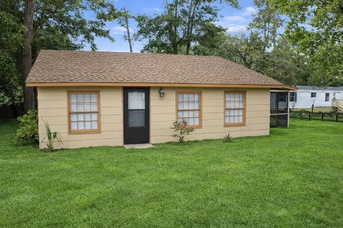 Beaufort House: 2 Wallace Rd, Beaufort, SC 29907