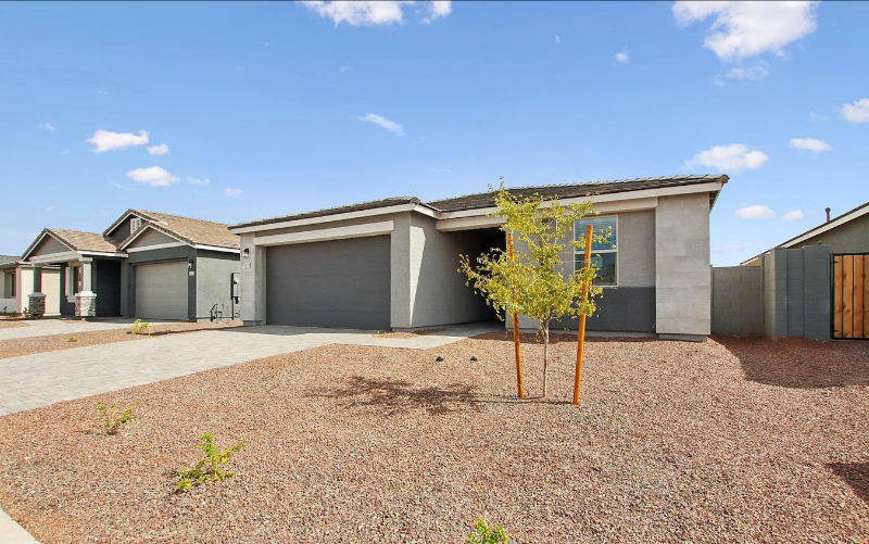 Peoria House: 7679 W Saddlehorn rd