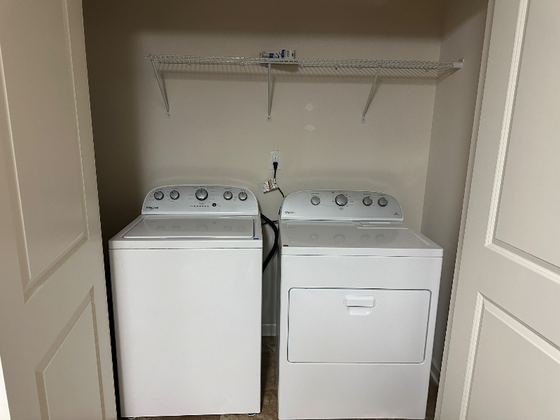 Fayetteville House: 522 Jernigan St