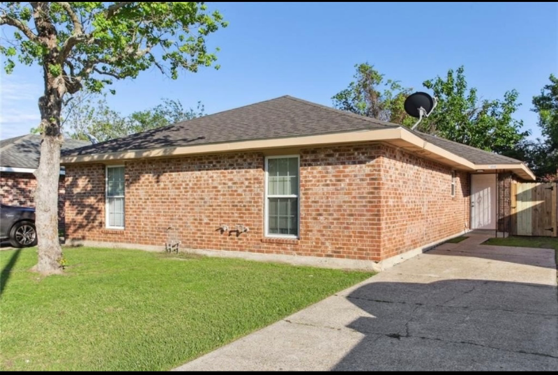 New Orleans House: 14040 Wales St