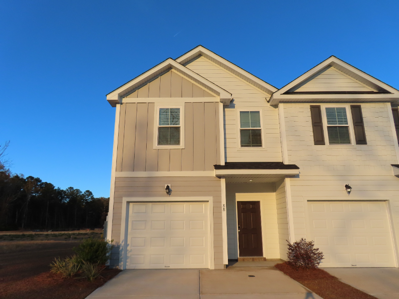 Richmond Hill Townhome: 88 Dorsey Dr