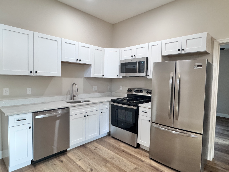 Woodstock Multiplex: 211 W. Court St