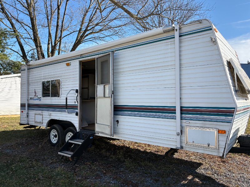 Elkton House: 146 Smokey Lane