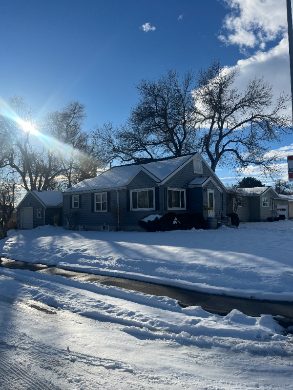 Billings House: 1204 Avenue E