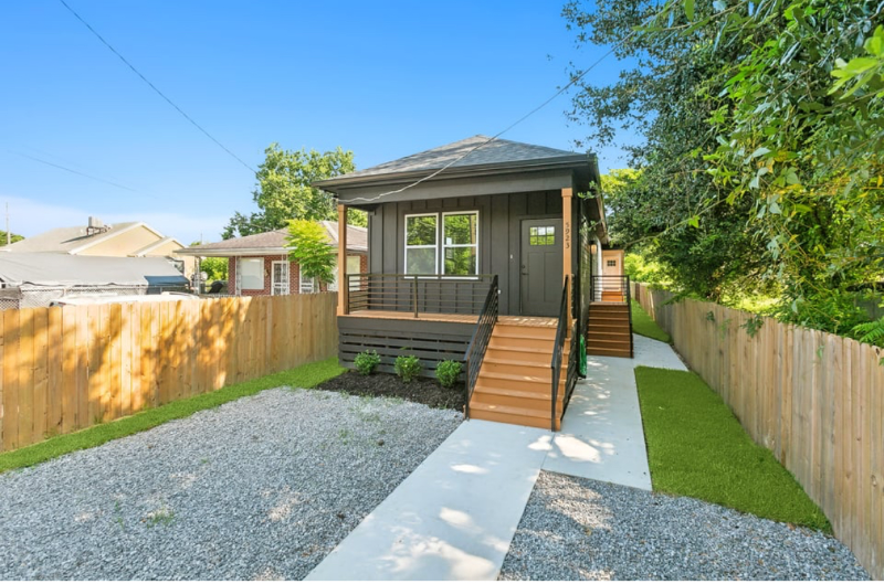 New Orleans House: 5923 Urquhart Street