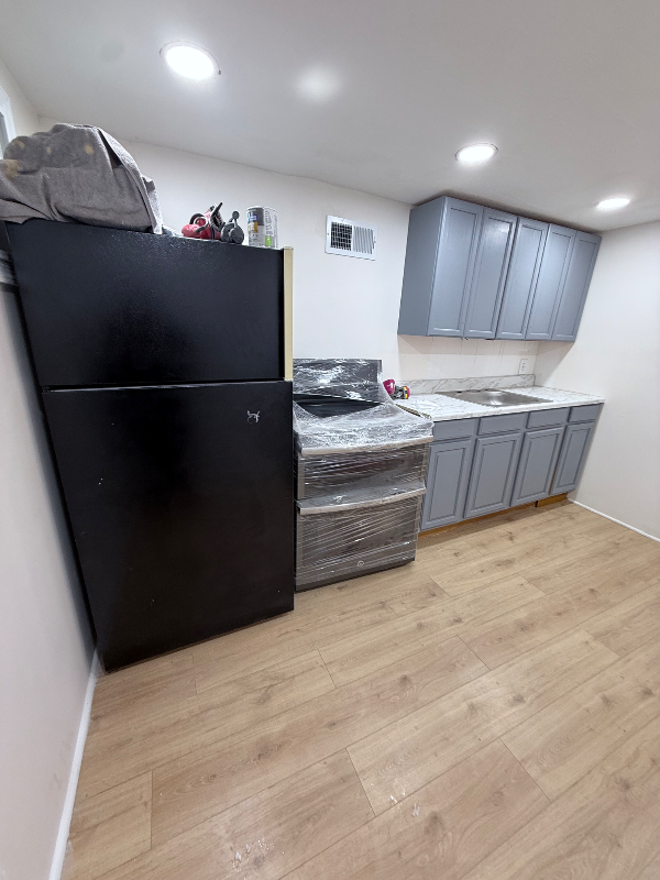 Philadelphia Other: 5442 Torresdale Ave