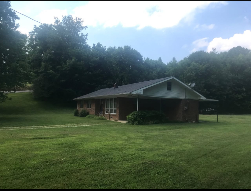 Linden House: 525 Short Creek Rd