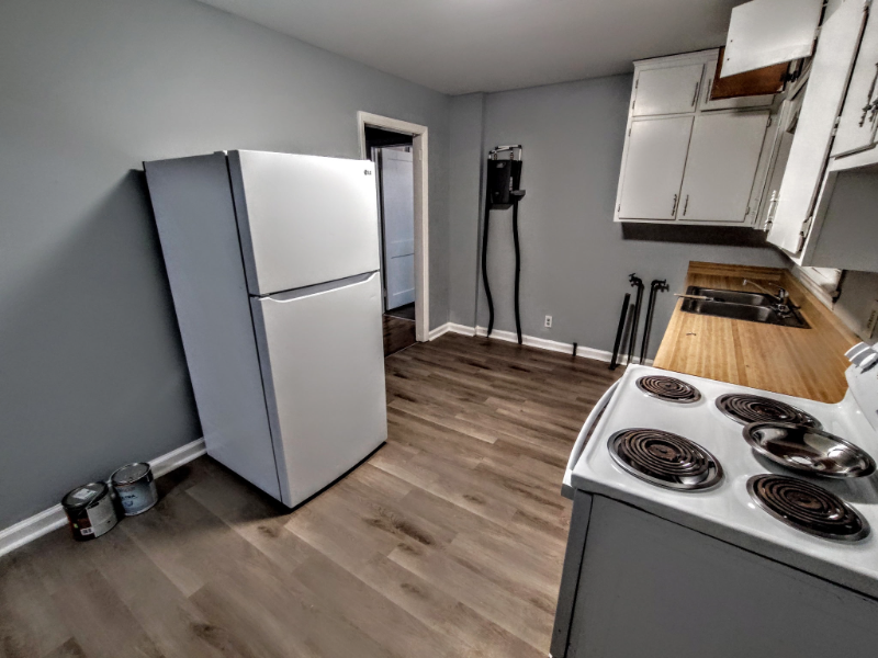 Warner Robins House: 100 Willow